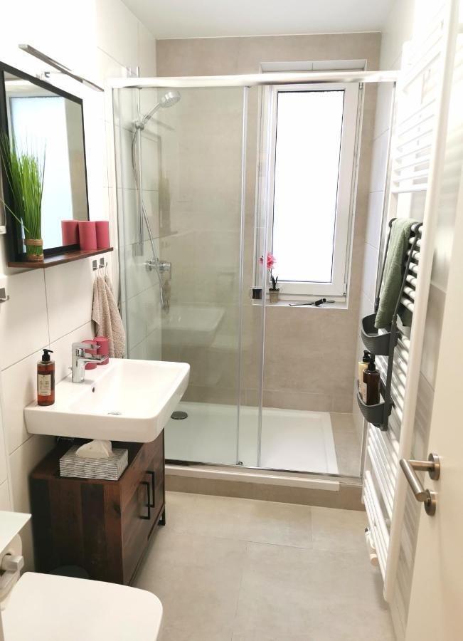 Bohnapartments Flora Suite Mit Balkon - Wlan - Nahe Petersberg - Domplatz Érfurt Exterior foto